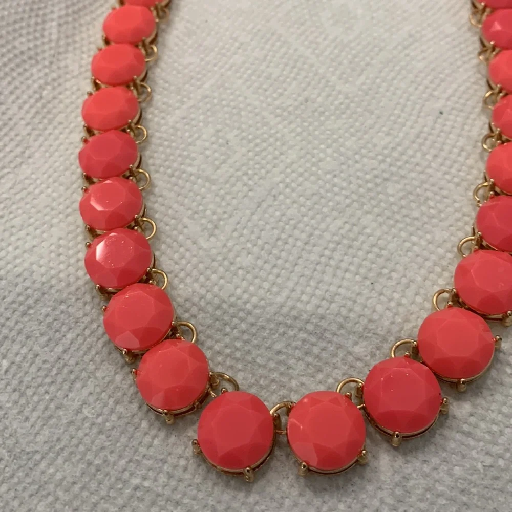 Aldo pink and gold necklace‎ - Picture 4 of 4